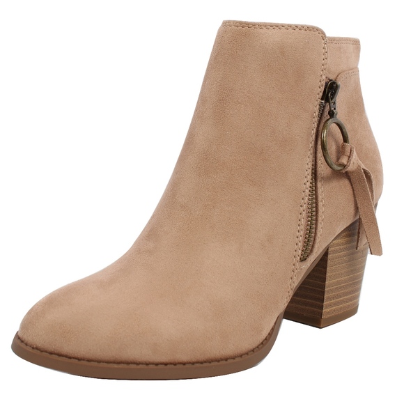 Size 6.5 Dark Wheat Zipper Stacked Heel Ankle Boot - Picture 2 of 6